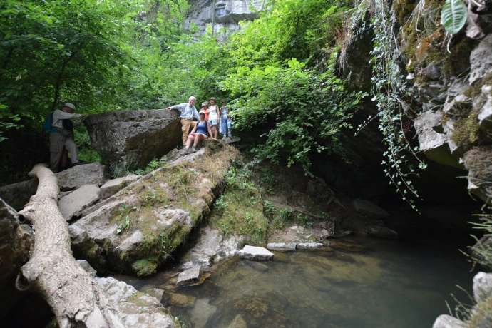Photo d'une randonnée près de l'eau